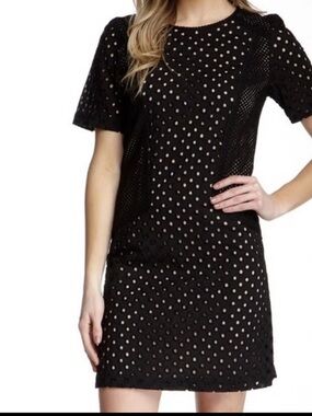 NWT  Trina Turk Black Marquise Eyelet Lace Dress Size 12